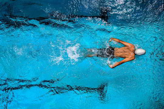 Natación